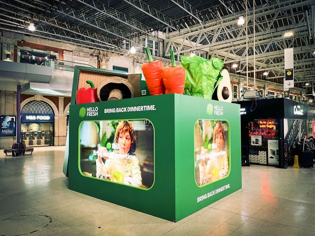 A Giant Box Appeared in Waterloo Station